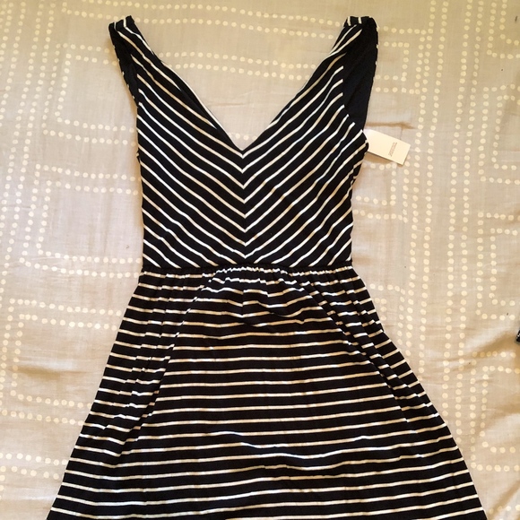 LOFT dress - Picture 2 of 3